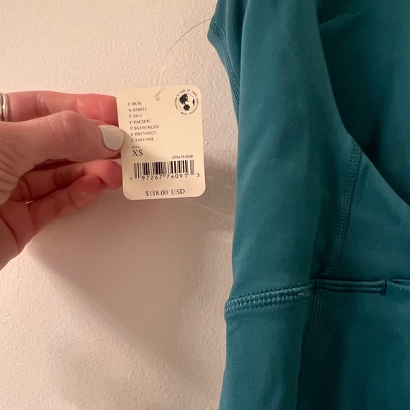 Free People Movement One Piece
Bodysuit Illuminate Onesie, in blue, size xs - Picture 6 of 8